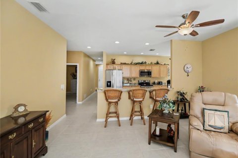 Condo in Punta Gorda, Florida, 3 bedrooms  № 2334057 - photo 16