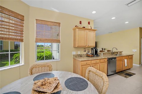 Condo in Punta Gorda, Florida, 3 bedrooms  № 2334057 - photo 20