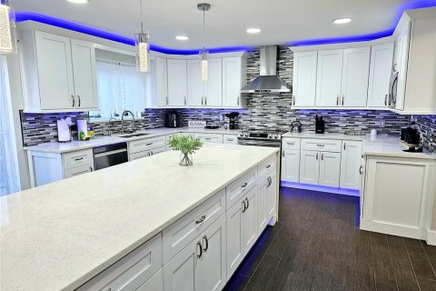 Villa ou maison à vendre à Davenport, Floride: 5 chambres, 263.38 m2 № 2280619 - photo 7