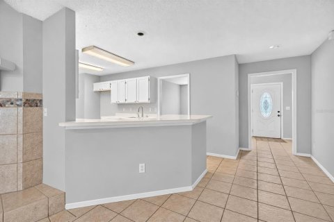 Villa ou maison à vendre à Lake Mary, Floride: 4 chambres, 167.32 m2 № 2399048 - photo 8