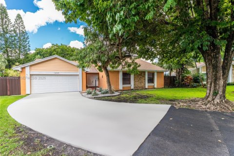 Villa ou maison à Miami, Floride 4 chambres, 194.72 m2 № 2055524