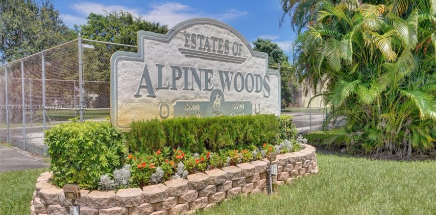 Touwnhouse à Davie, Floride 3 chambres, 225.29 m2 № 1926198