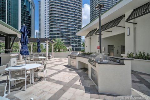 Condominio en venta en Miami, Florida, 1 dormitorio, 76.27 m2 № 2088588 - foto 20