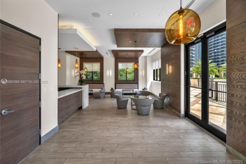 Condominio en venta en Miami, Florida, 1 dormitorio, 76.27 m2 № 2088588 - foto 25