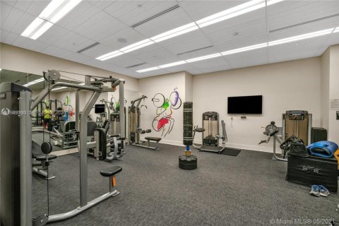 Condominio en venta en Miami, Florida, 1 dormitorio, 76.27 m2 № 2088588 - foto 15
