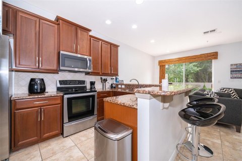 Townhouse in Oviedo, Florida 3 bedrooms, 136.66 sq.m. № 1780907 - photo 9