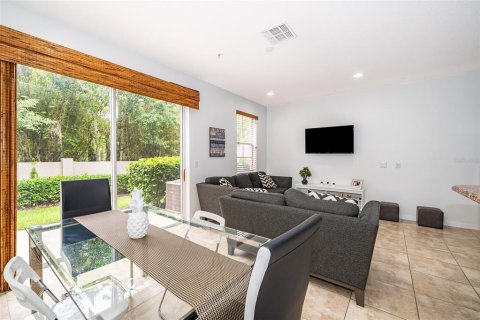 Townhouse in Oviedo, Florida 3 bedrooms, 136.66 sq.m. № 1780907 - photo 12