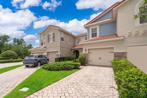 Townhouse in Oviedo, Florida 3 bedrooms, 136.66 sq.m. № 1780907 - photo 3