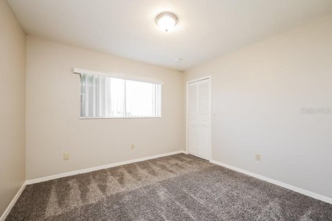 Casa en alquiler en Cape Coral, Florida, 3 dormitorios, 184.5 m2 № 2100256 - foto 12