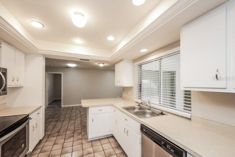 Casa en alquiler en Cape Coral, Florida, 3 dormitorios, 184.5 m2 № 2100256 - foto 5