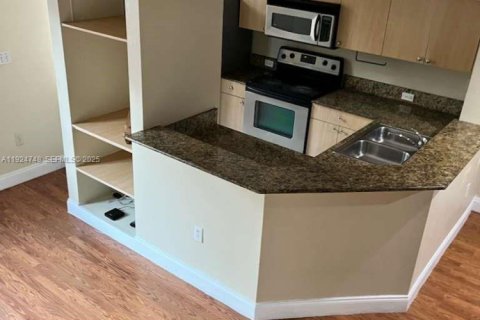 Touwnhouse à louer à Aventura, Floride: 3 chambres, 132.29 m2 № 1983113 - photo 24