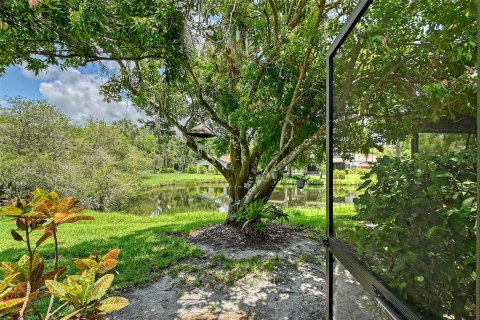 Copropriété à vendre à Sarasota, Floride: 3 chambres, 176.51 m2 № 1834636 - photo 26