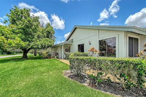 Copropriété à vendre à Sarasota, Floride: 3 chambres, 176.51 m2 № 1834636 - photo 25