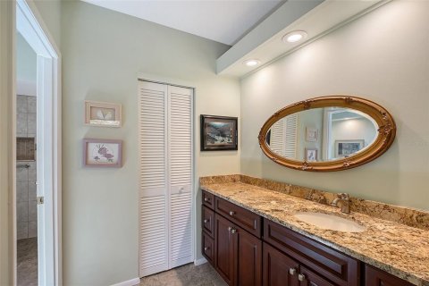 Copropriété à vendre à Sarasota, Floride: 3 chambres, 176.51 m2 № 1834636 - photo 18