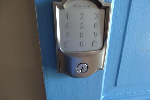 Condominio en alquiler en Treasure Island, Florida, 1 dormitorio, 53.88 m2 № 2111675 - foto 3