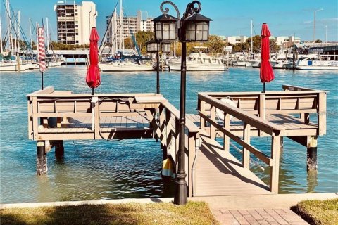 Condominio en alquiler en Treasure Island, Florida, 1 dormitorio, 53.88 m2 № 2111675 - foto 8