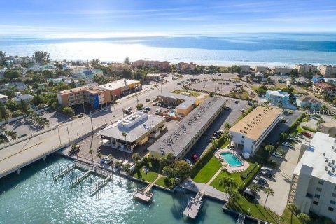 Condominio en alquiler en Treasure Island, Florida, 1 dormitorio, 53.88 m2 № 2111675 - foto 14