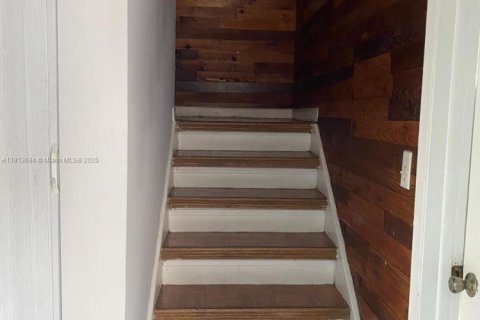 Купить таунхаус в Майами, Флорида 3 спальни, 145.39м2, № 1970715 - фото 22