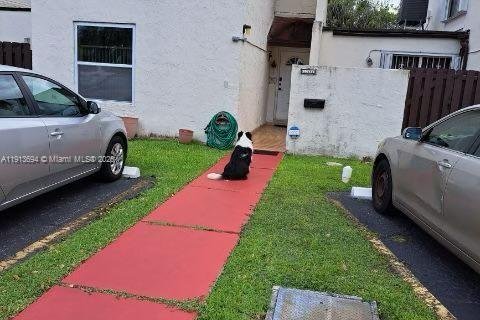 Купить таунхаус в Майами, Флорида 3 спальни, 145.39м2, № 1970715 - фото 2