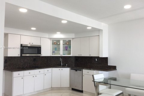 Condo in Miami, Florida, 1 bedroom  № 2090308