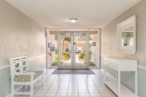 Condominio en venta en Tampa, Florida, 1 dormitorio, 61.97 m2 № 1885683 - foto 2