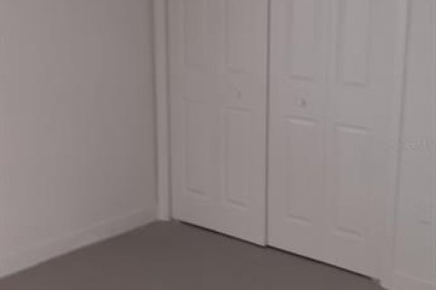 House in Port Richey, Florida 2 bedrooms, 129.04 sq.m. № 2226742 - photo 19