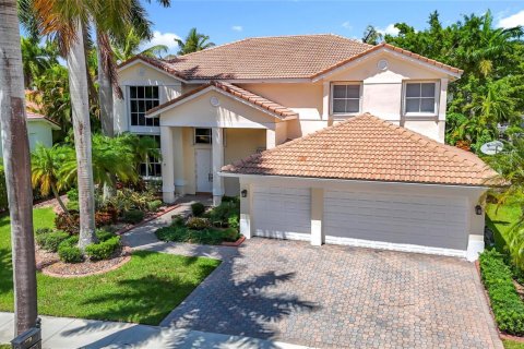House in Weston, Florida 5 bedrooms, 369.66 sq.m. № 2185519 - photo 4