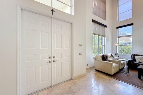 House in Weston, Florida 5 bedrooms, 369.66 sq.m. № 2185519 - photo 10