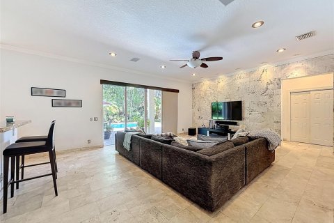 House in Weston, Florida 5 bedrooms, 369.66 sq.m. № 2185519 - photo 29