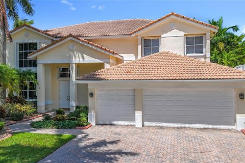 House in Weston, Florida 5 bedrooms, 369.66 sq.m. № 2185519 - photo 5
