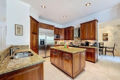 House in Weston, Florida 5 bedrooms, 369.66 sq.m. № 2185519 - photo 24