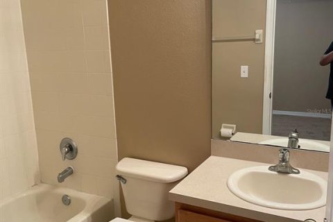Condo in Orlando, Florida, 2 bedrooms  № 2391445 - photo 27