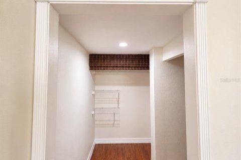 Снять в аренду таунхаус в Киссимми, Флорида 1 комната, 110.27м2, № 2229964 - фото 8