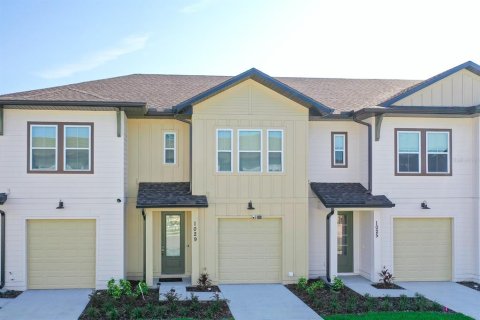Townhouse in Davenport, Florida 3 bedrooms, 150.69 sq.m. № 2092208