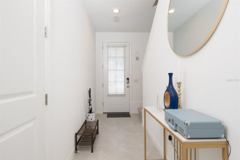 Townhouse in Davenport, Florida 3 bedrooms, 150.69 sq.m. № 2092208 - photo 3