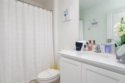 Townhouse in Davenport, Florida 3 bedrooms, 150.69 sq.m. № 2092208 - photo 23