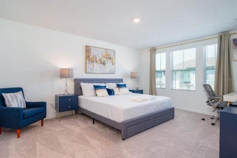 Townhouse in Davenport, Florida 3 bedrooms, 150.69 sq.m. № 2092208 - photo 15