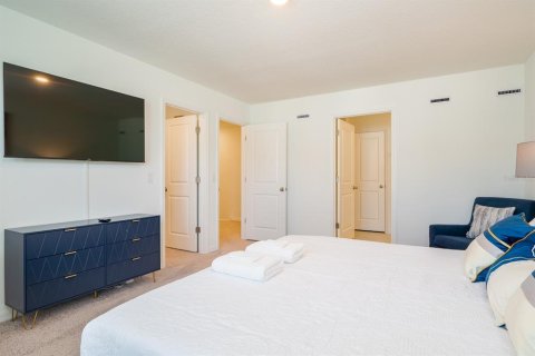 Townhouse in Davenport, Florida 3 bedrooms, 150.69 sq.m. № 2092208 - photo 19