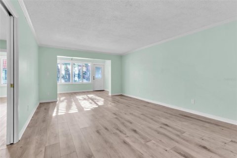 Купить кондоминиум в Клируотер, Флорида 9 комнат, 106.84м2, № 1885413 - фото 6