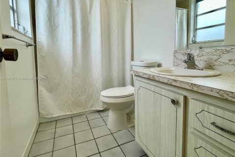 Condominio en venta en Hollywood, Florida, 1 dormitorio, 86.77 m2 № 1849152 - foto 7