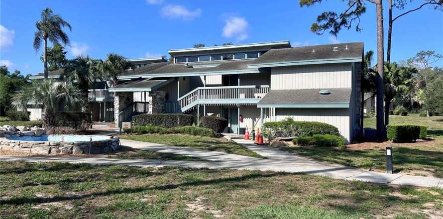 Condominio en Haines City, Florida, 1 dormitorio  № 2111507