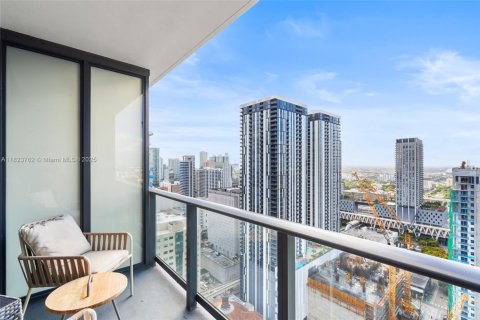 Condo in Miami, Florida, 1 bedroom  № 1888841 - photo 10