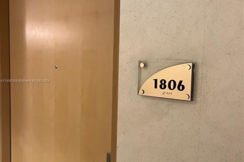 Copropriété à vendre à Miami, Floride: 1 chambre, 79.52 m2 № 1940011 - photo 12