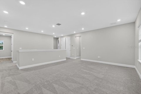 House in Parrish, Florida 5 bedrooms, 296.45 sq.m. № 2209217 - photo 27