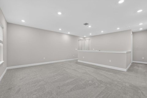 House in Parrish, Florida 5 bedrooms, 296.45 sq.m. № 2209217 - photo 28