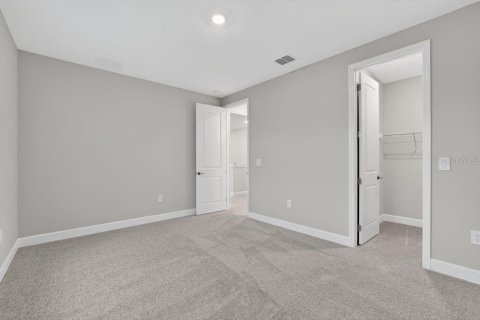 House in Parrish, Florida 5 bedrooms, 296.45 sq.m. № 2209217 - photo 20