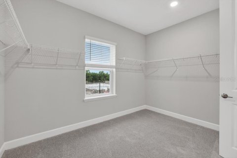 House in Parrish, Florida 5 bedrooms, 296.45 sq.m. № 2209217 - photo 14