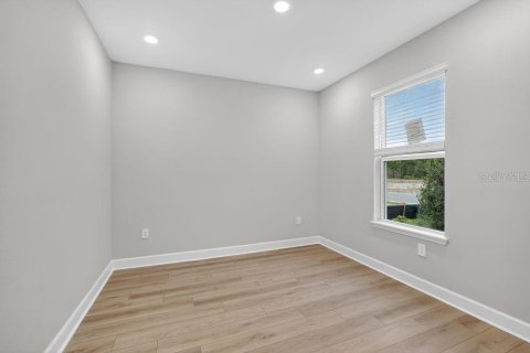 House in Parrish, Florida 5 bedrooms, 296.45 sq.m. № 2209217 - photo 30