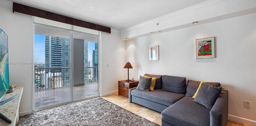 Condo in Miami, Florida, 2 bedrooms № 1686265