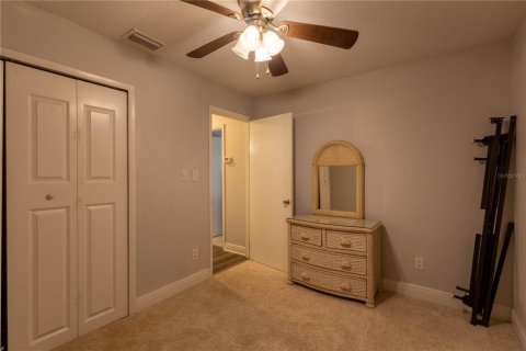 House in Ocoee, Florida 3 bedrooms, 154.22 sq.m. № 2403641 - photo 13